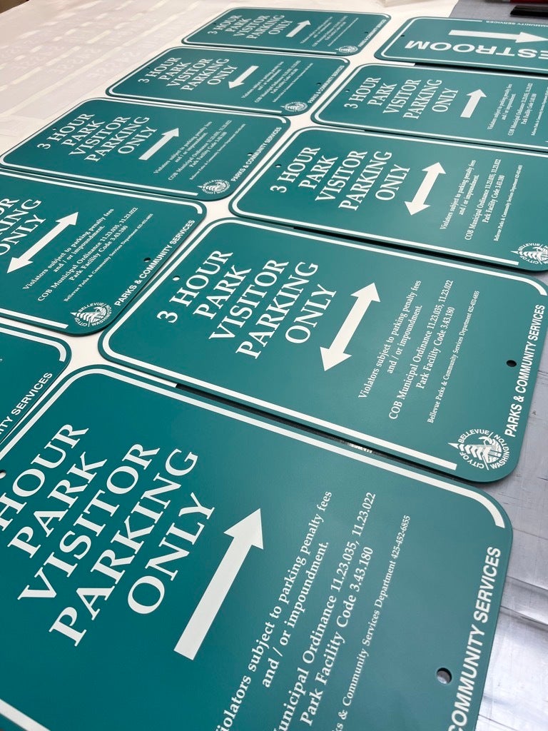 Parks Signs that Makes Visits a Positive Experience - Bellevue, WA
