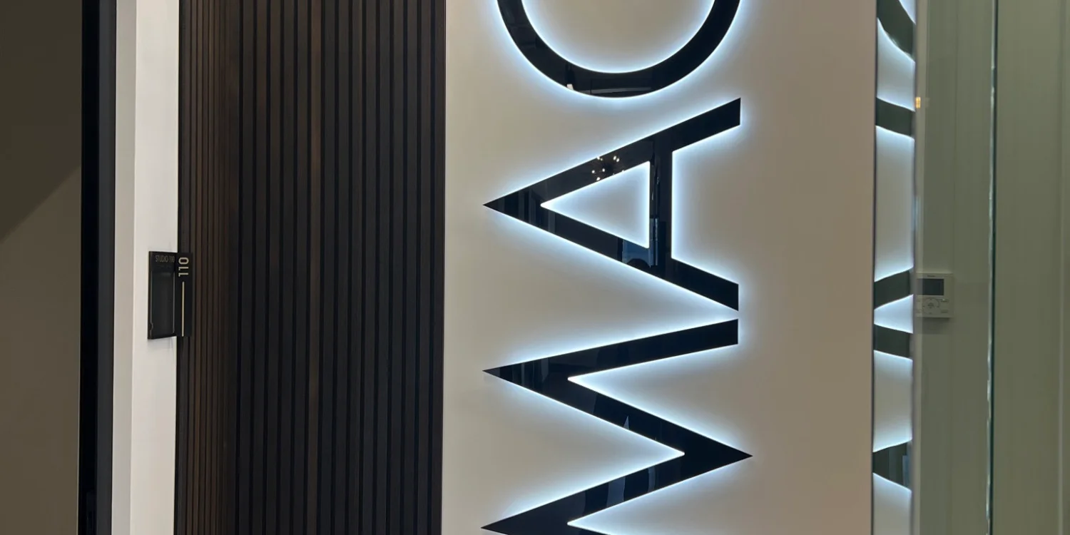 3D LED & Lighted Letter Signs