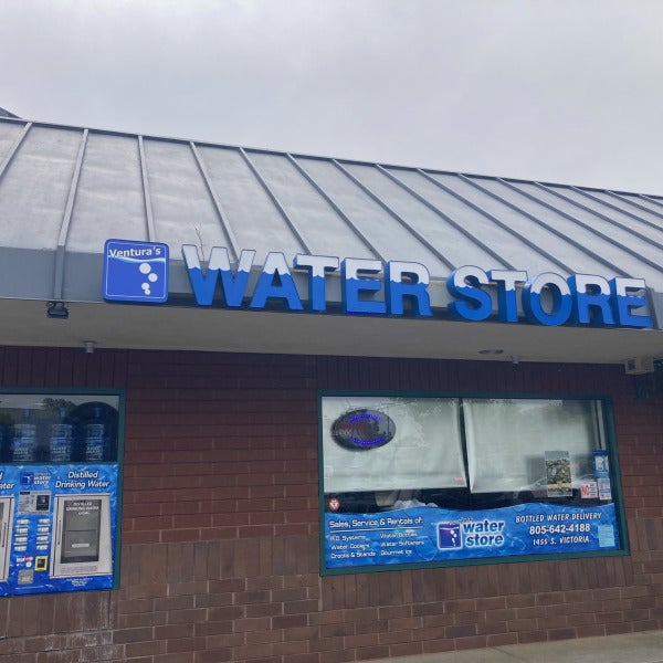 A Fresh Splash: Ventura’s Water Store Gets a Sign Makeover