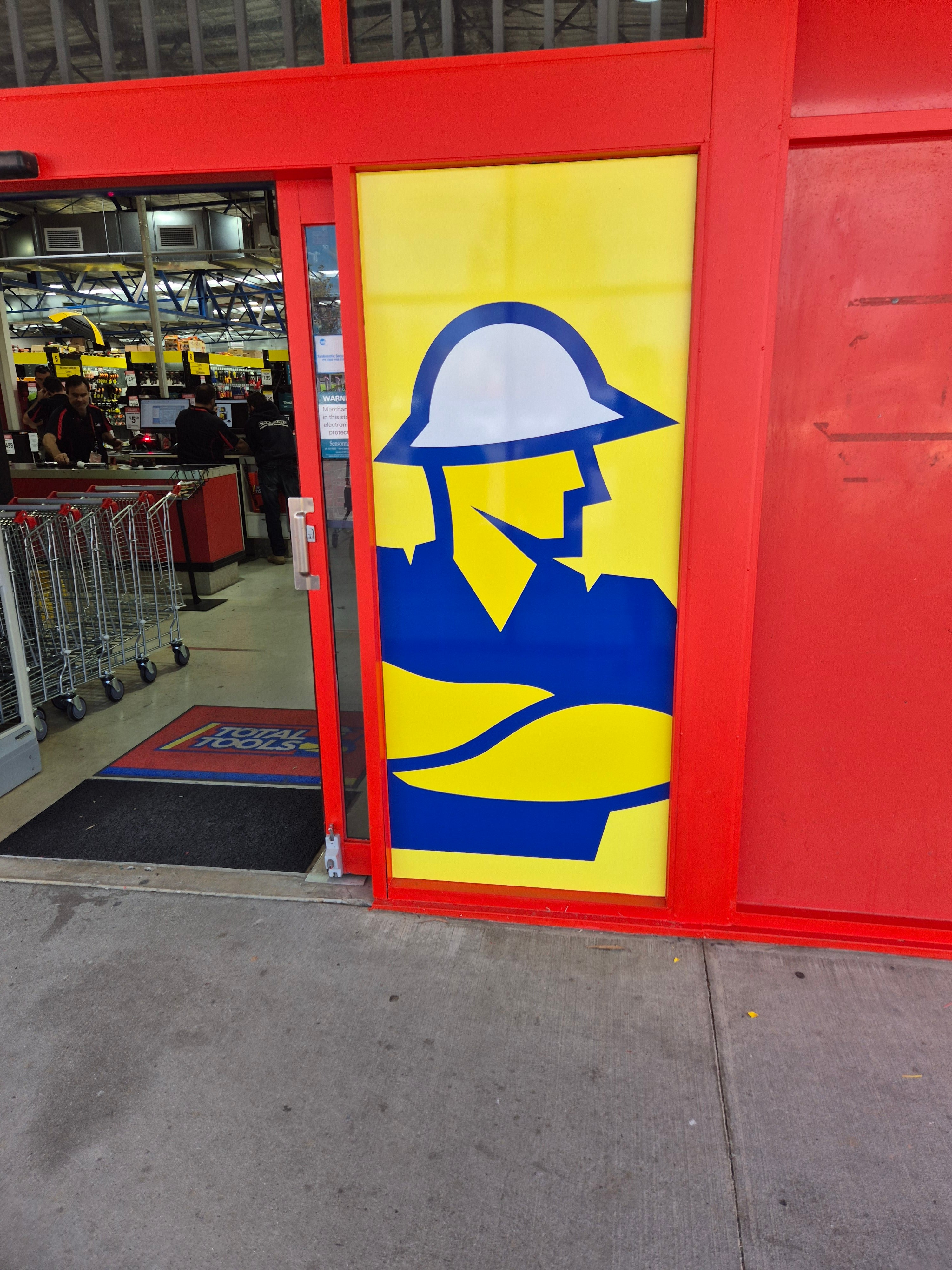 Full Rebrand and Building Paint for Total Tools Midland