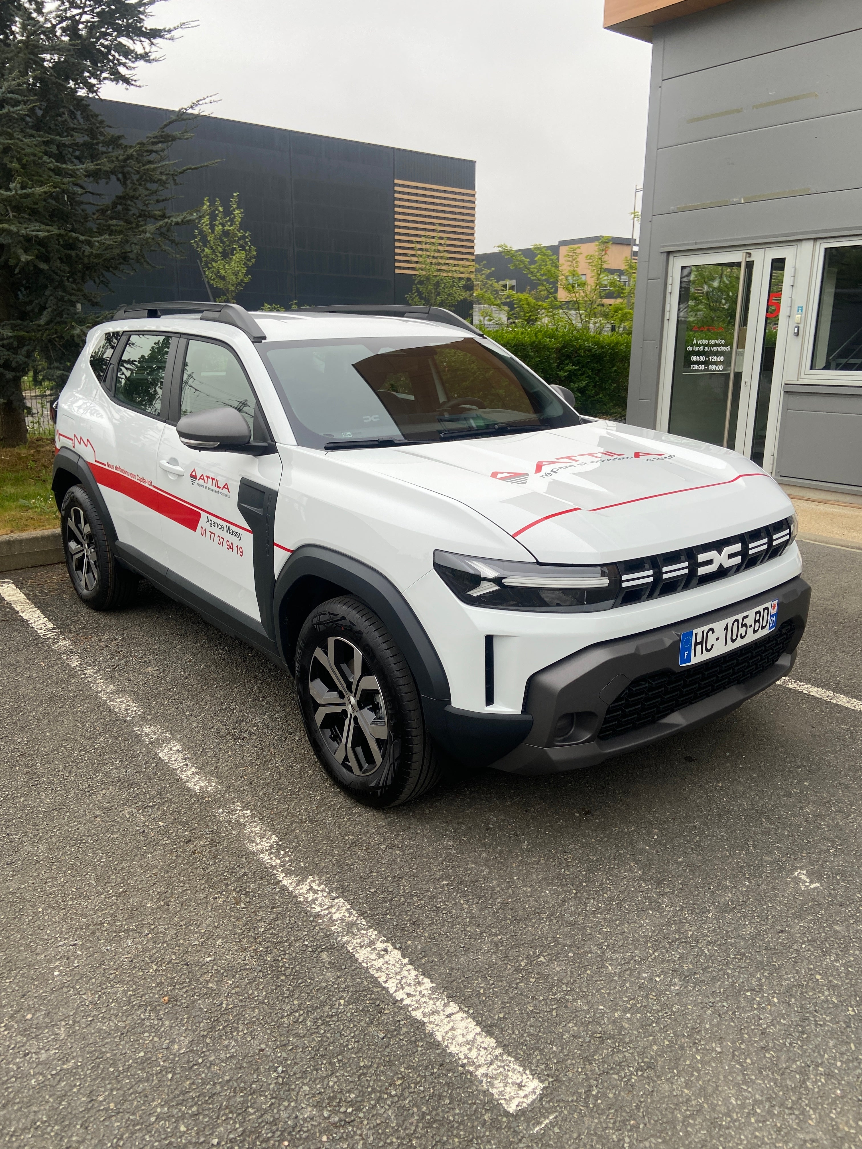 Marquage véhicules et camion Attila MASSY - Signarama Val d'Orge à Palaiseau