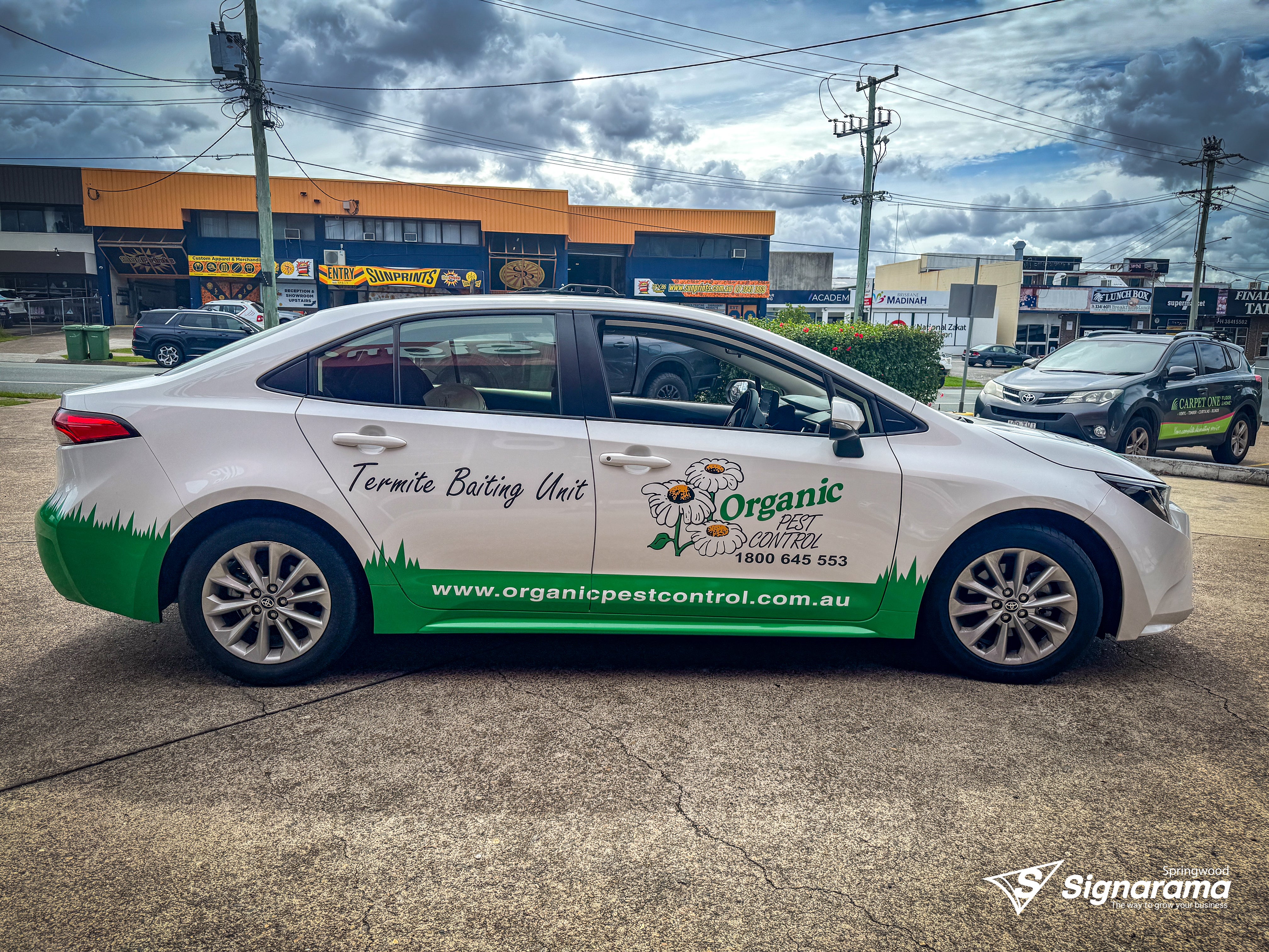 Organic Pest Control - Vehicle Graphics