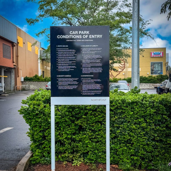 Post & Panels