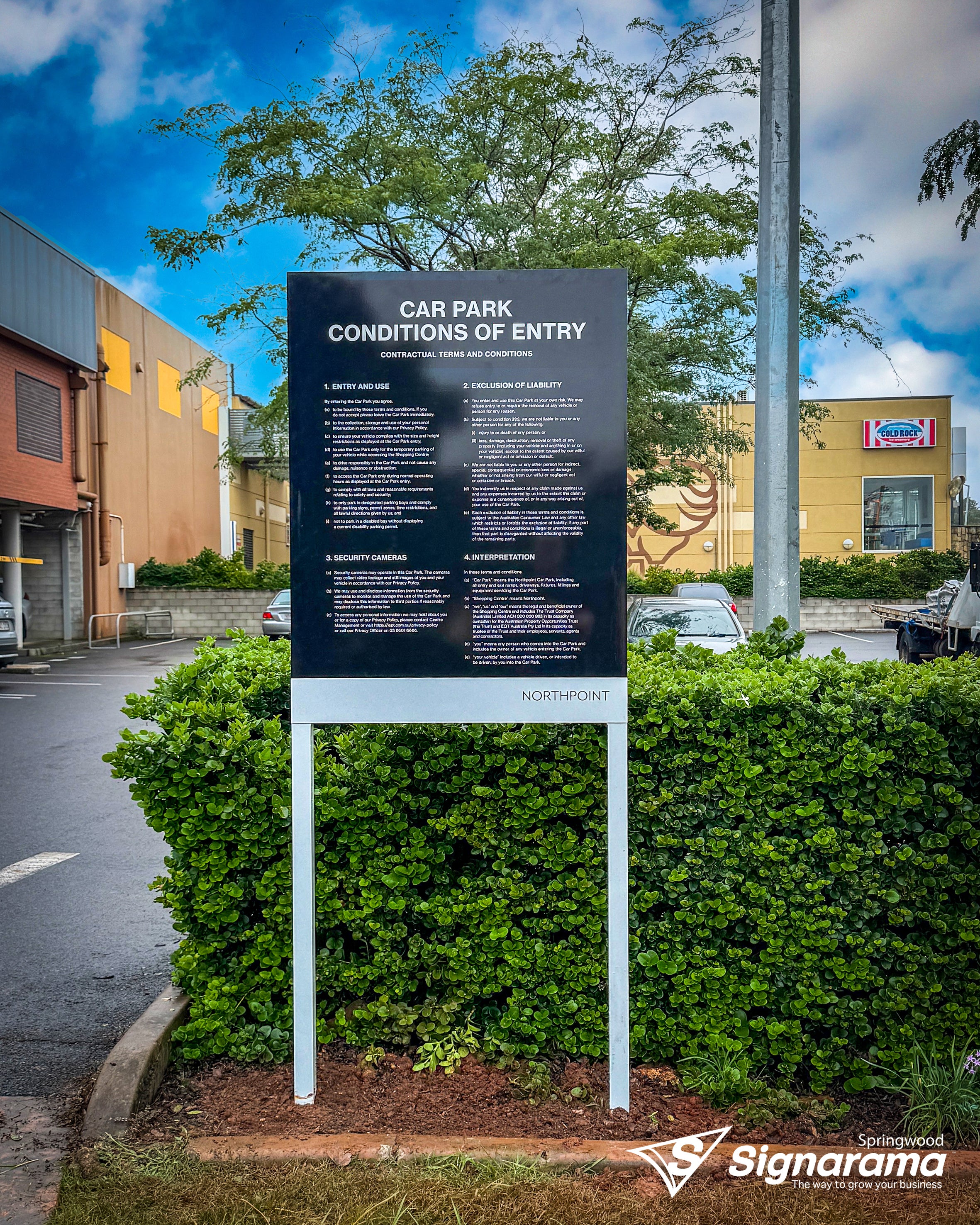 Post & Panels