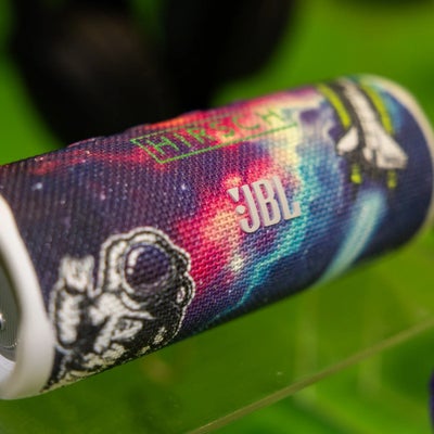 https://cdn.gorilladash.com/images/media/16911390/fully-promoted-usa-mm-0425-jbl-square-687fcfe7ed645.jpg?auto=webp&crop=1%3A1%2Csmart&width=400