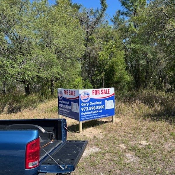realtor sign install