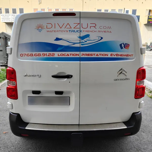 marquage-véhicule-sur-mesure-divazur-signarama-saint-laurent-du-var