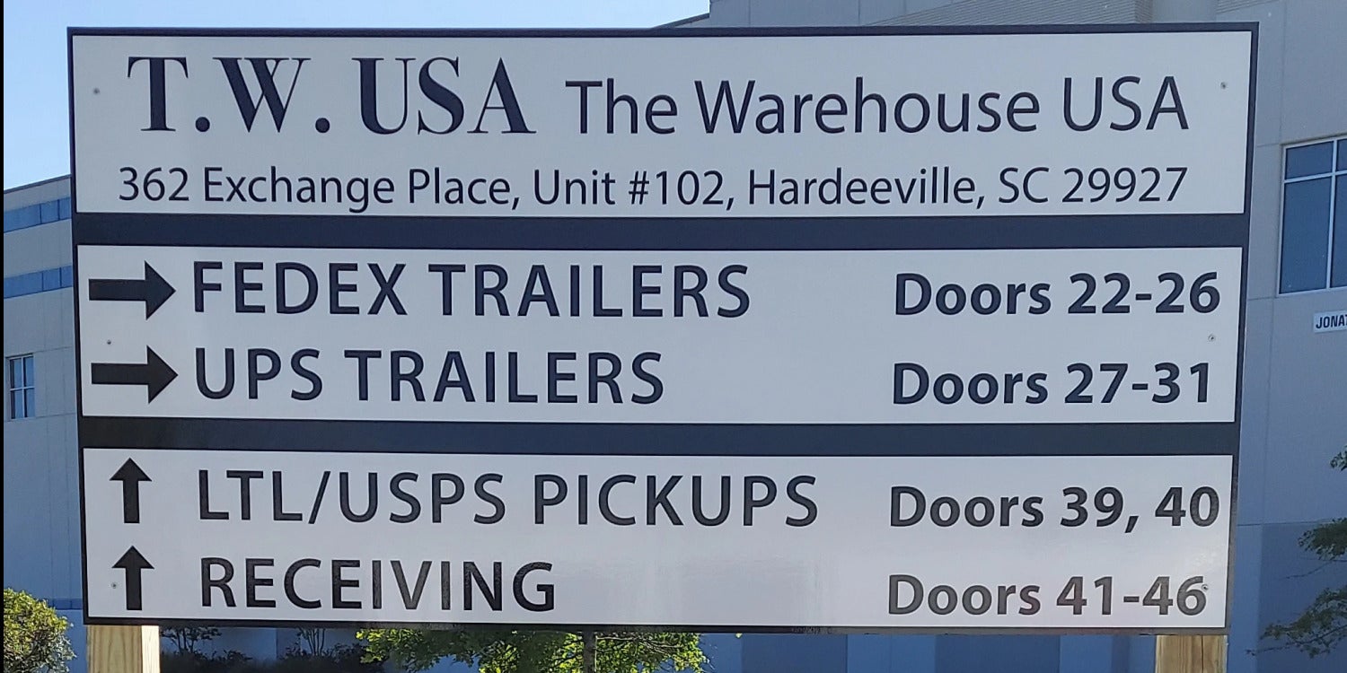Custom Pylon Signs
