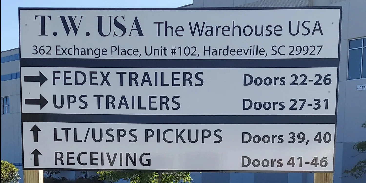 Custom Pylon Signs