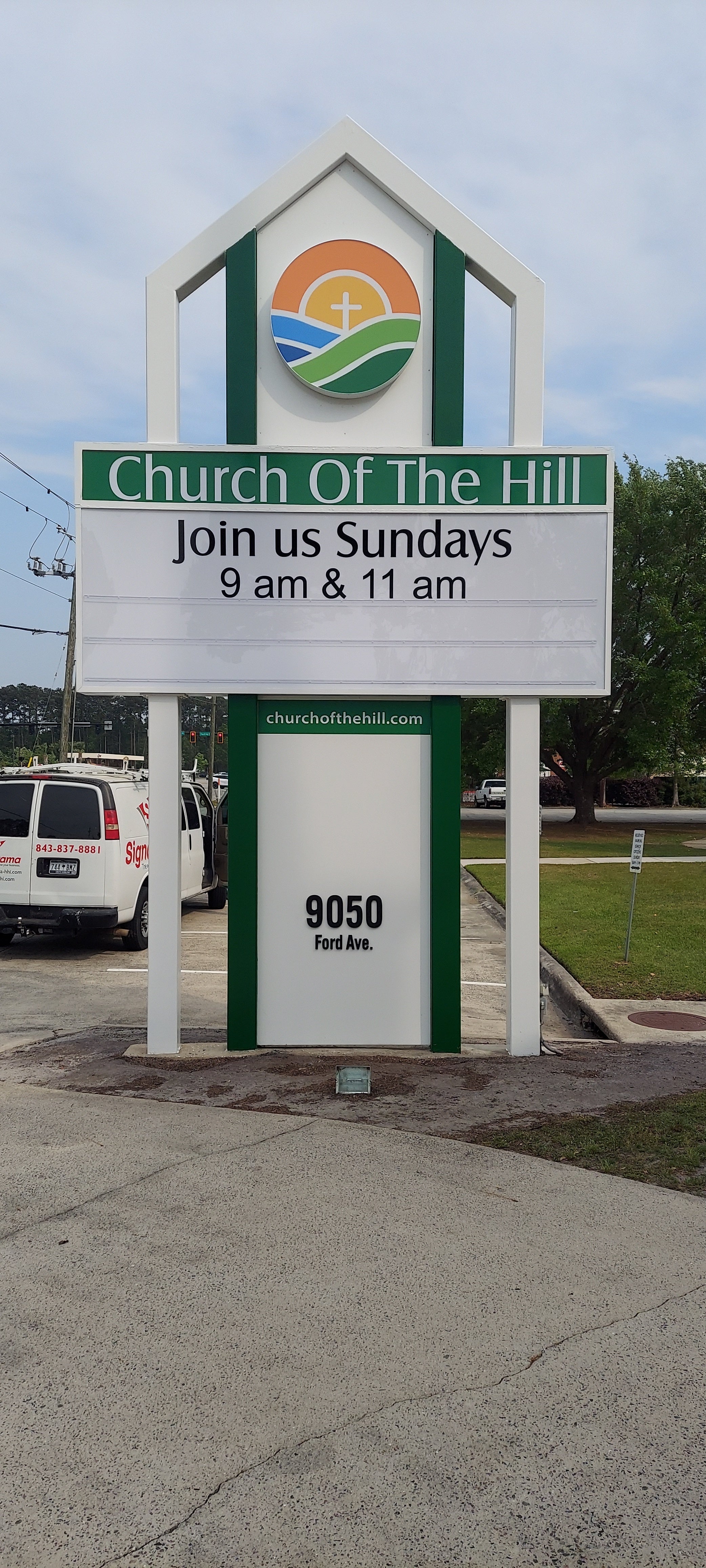 Custom Outdoor Signs for Business