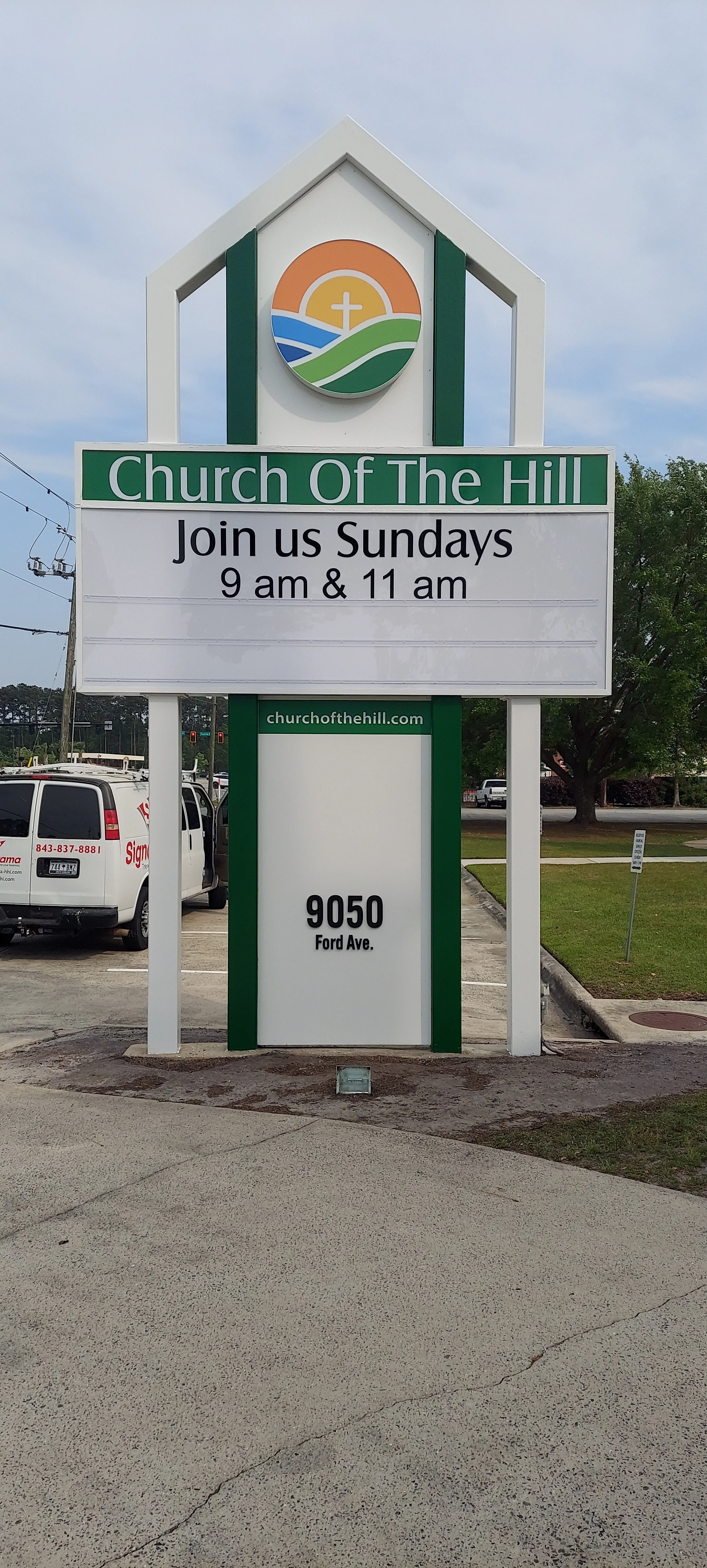 Custom Outdoor Signs for Business