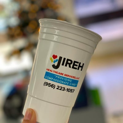 https://cdn.gorilladash.com/images/media/16926141/fully-promoted-usa-custom-cups-square-68154b0079d6e.jpg?auto=webp&crop=1%3A1%2Csmart&width=400