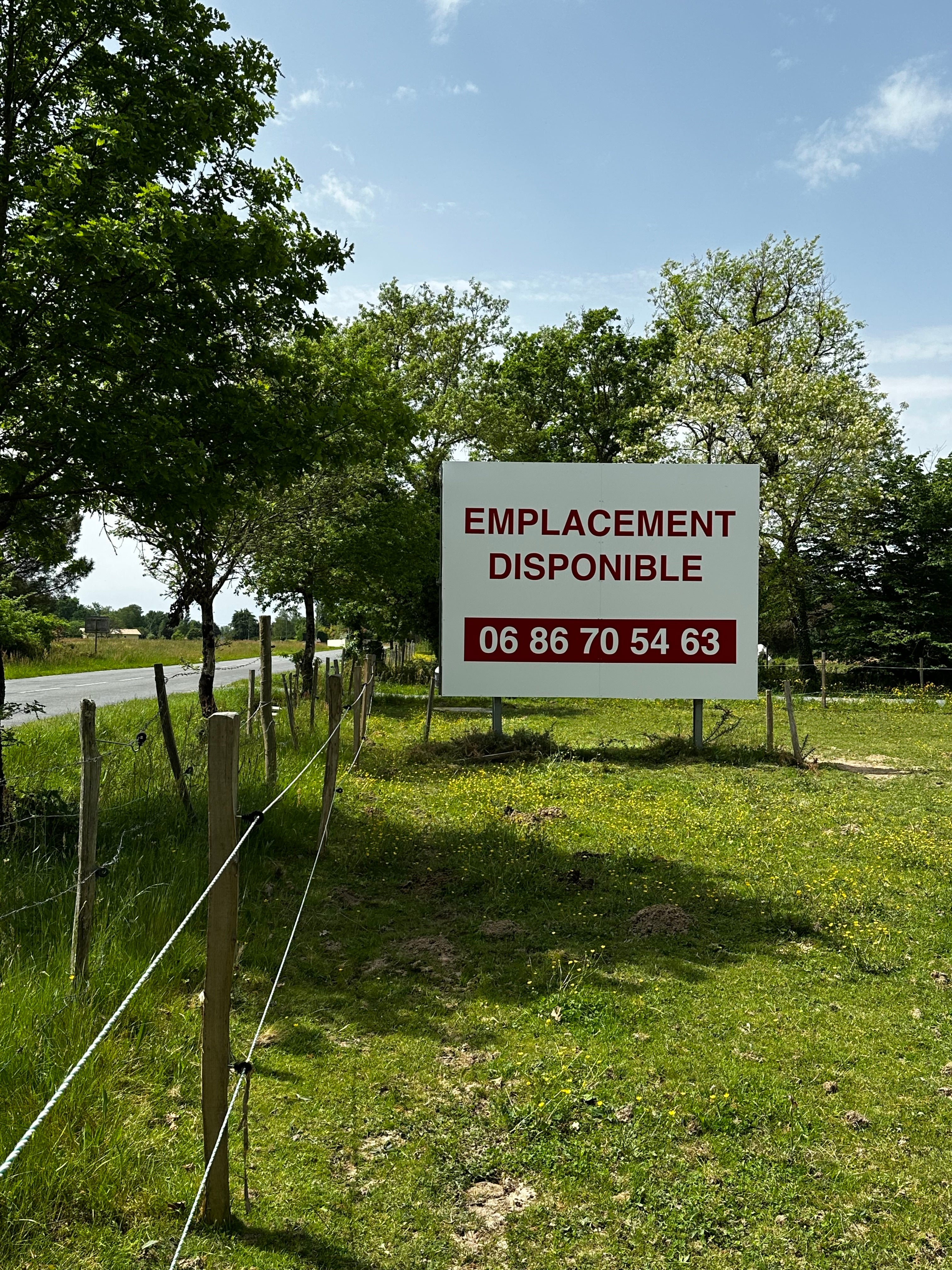Remise en état d'un panneau 4 par 3 pour le Pôle Equestre de Bordeaux Saint Sulpice