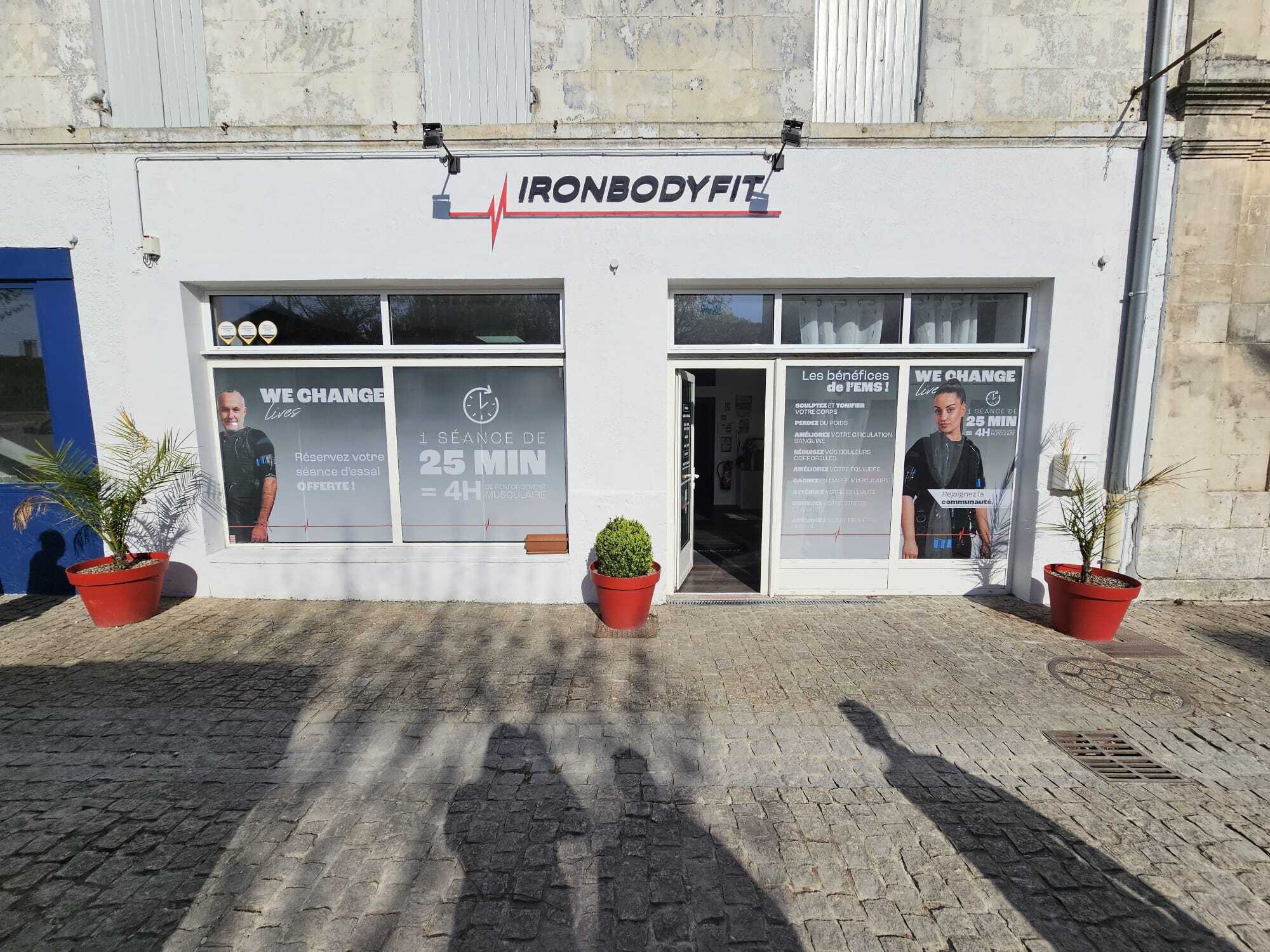 vitrophanie à Angoulême