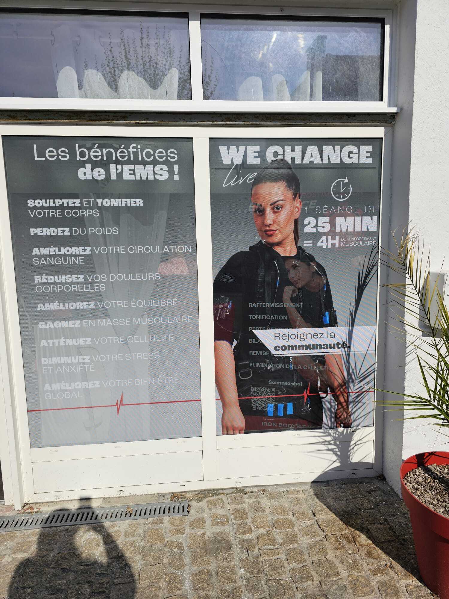 vitrophanie à Angoulême