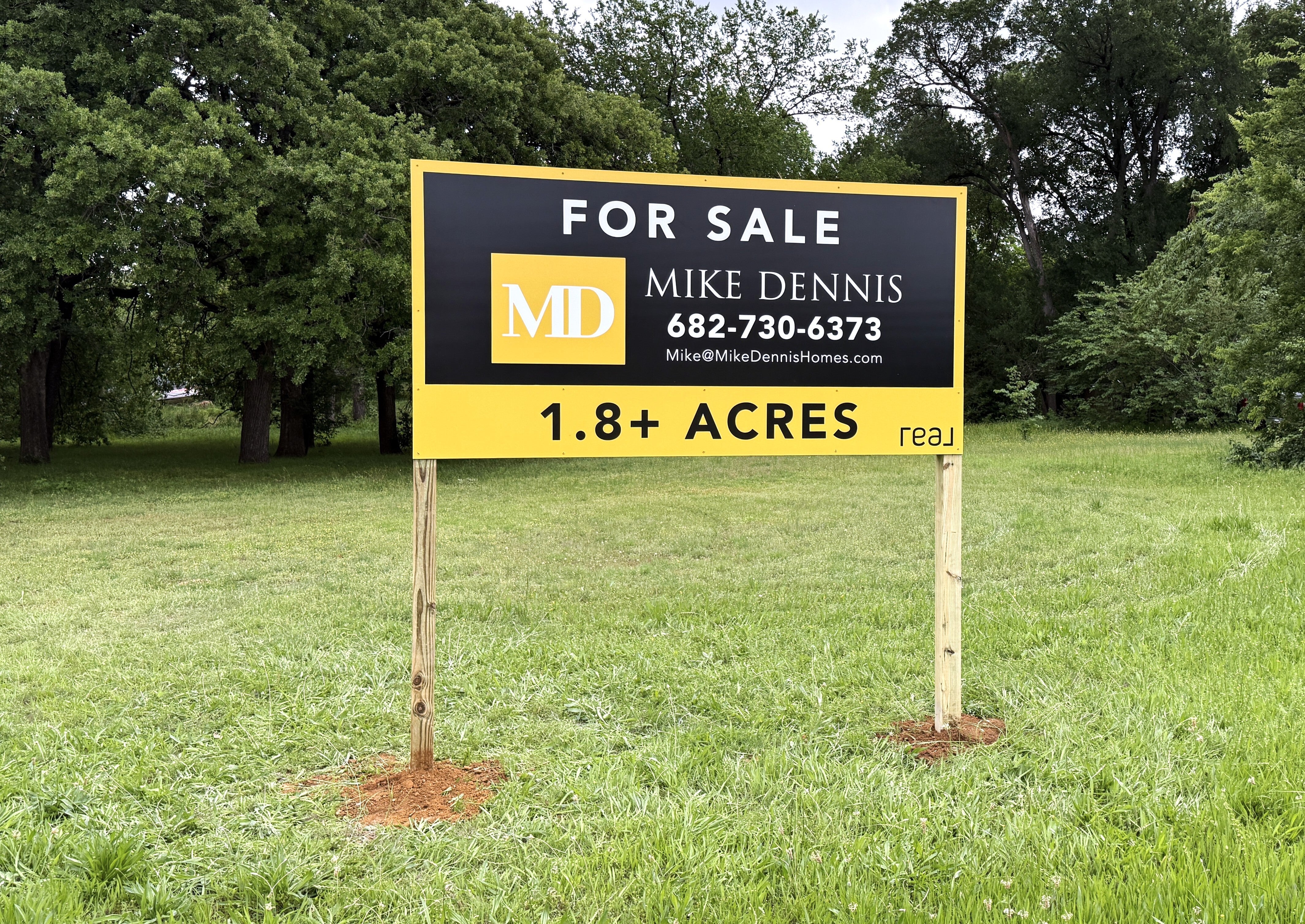 Real Estate Signs & Open House Flags