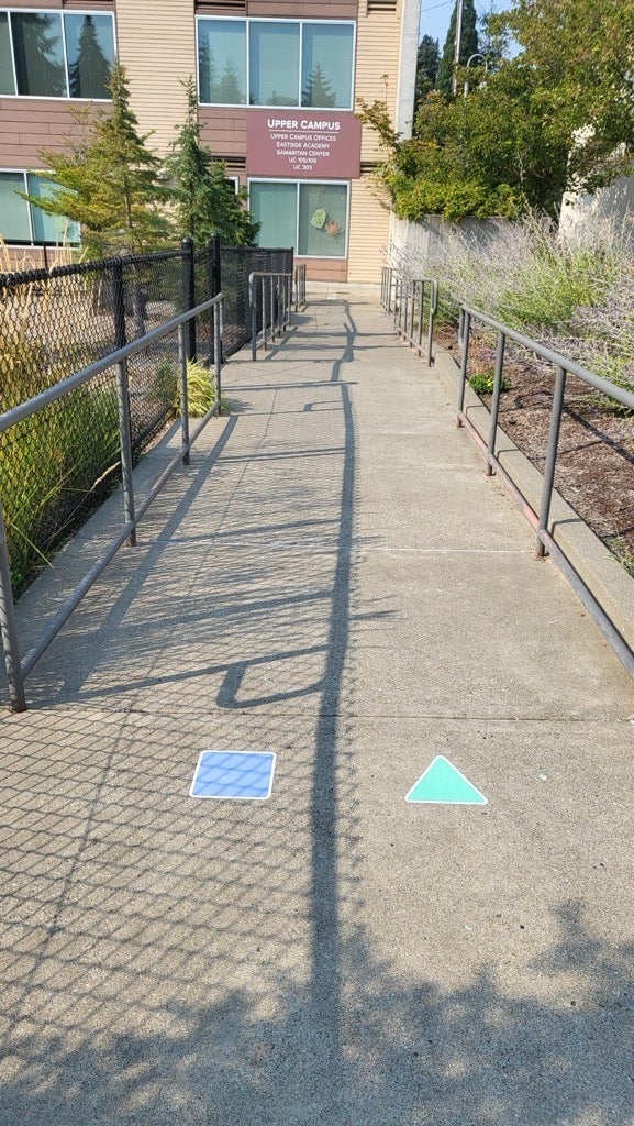 Graphics that Helps Students Navigate -