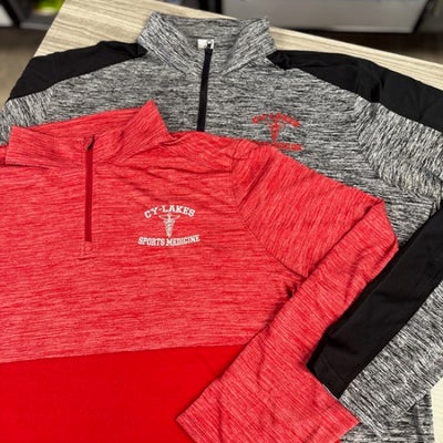 https://cdn.gorilladash.com/images/media/16996771/fully-promoted-usa-cy-lakes-sports-medicine-quarter-zip-thin-jacket-square-6826421267784.jpg?auto=webp&crop=1%3A1%2Csmart&width=400