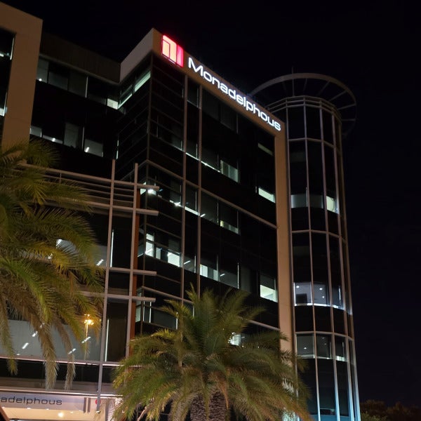 Monadelphous Illuminated Signage