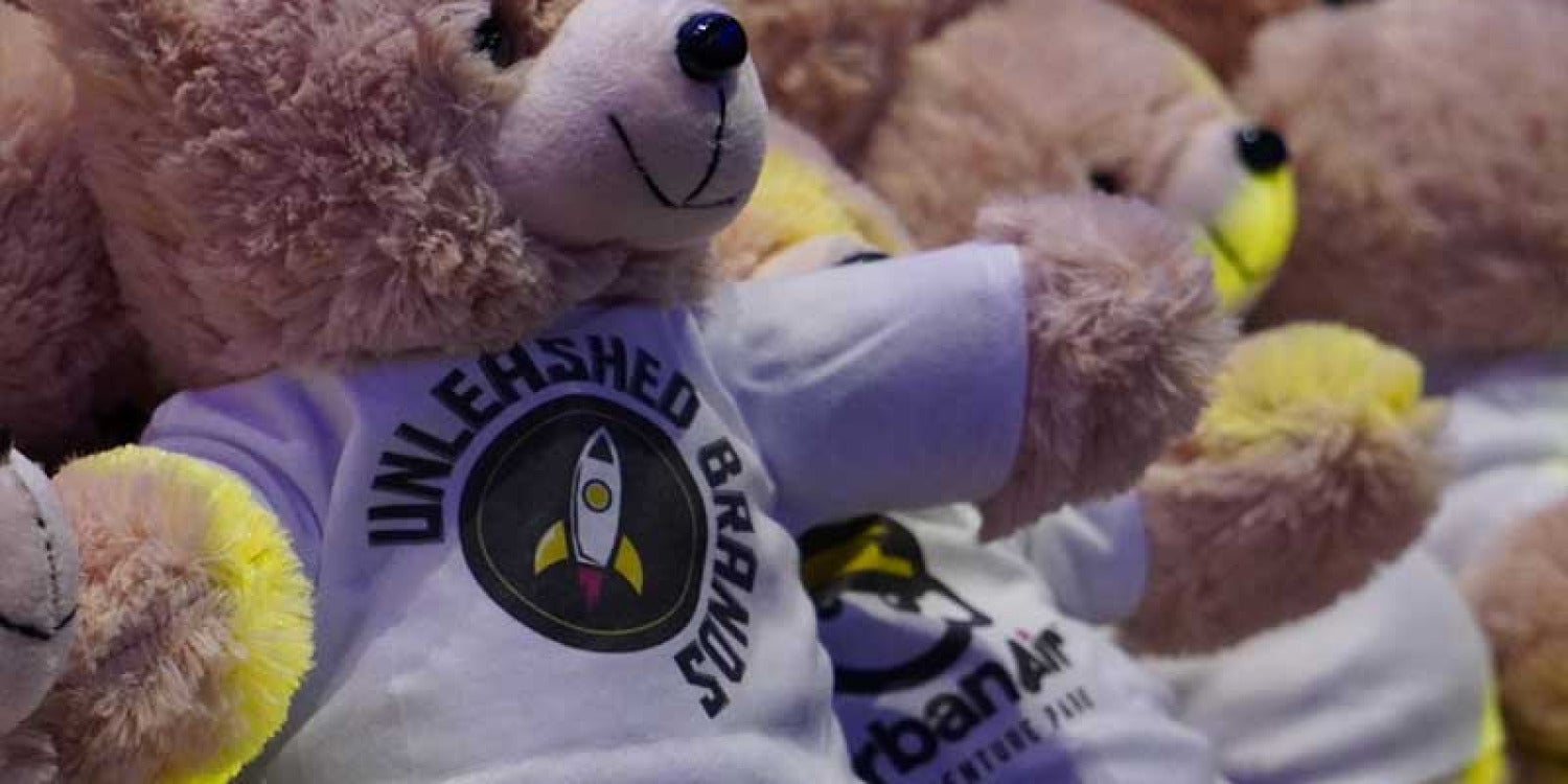 Unleashed Brands Foundation Brings Joy to Children’s Medical Center Dallas with 1,000 Teddy Bears