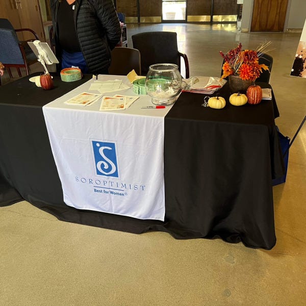 Logo'd Table Runner Signarama Liberty