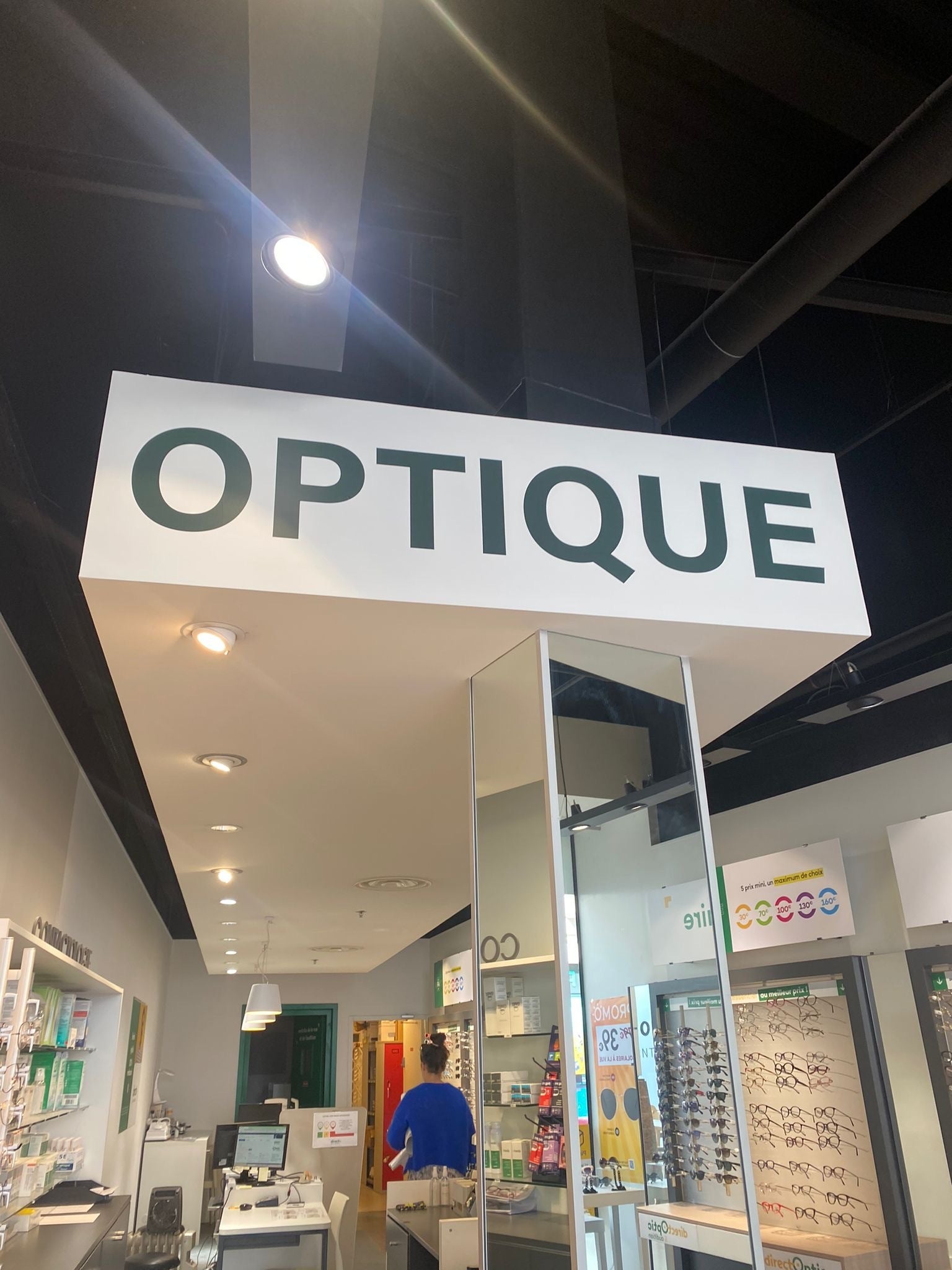 Décoration et signalétique en intérieur