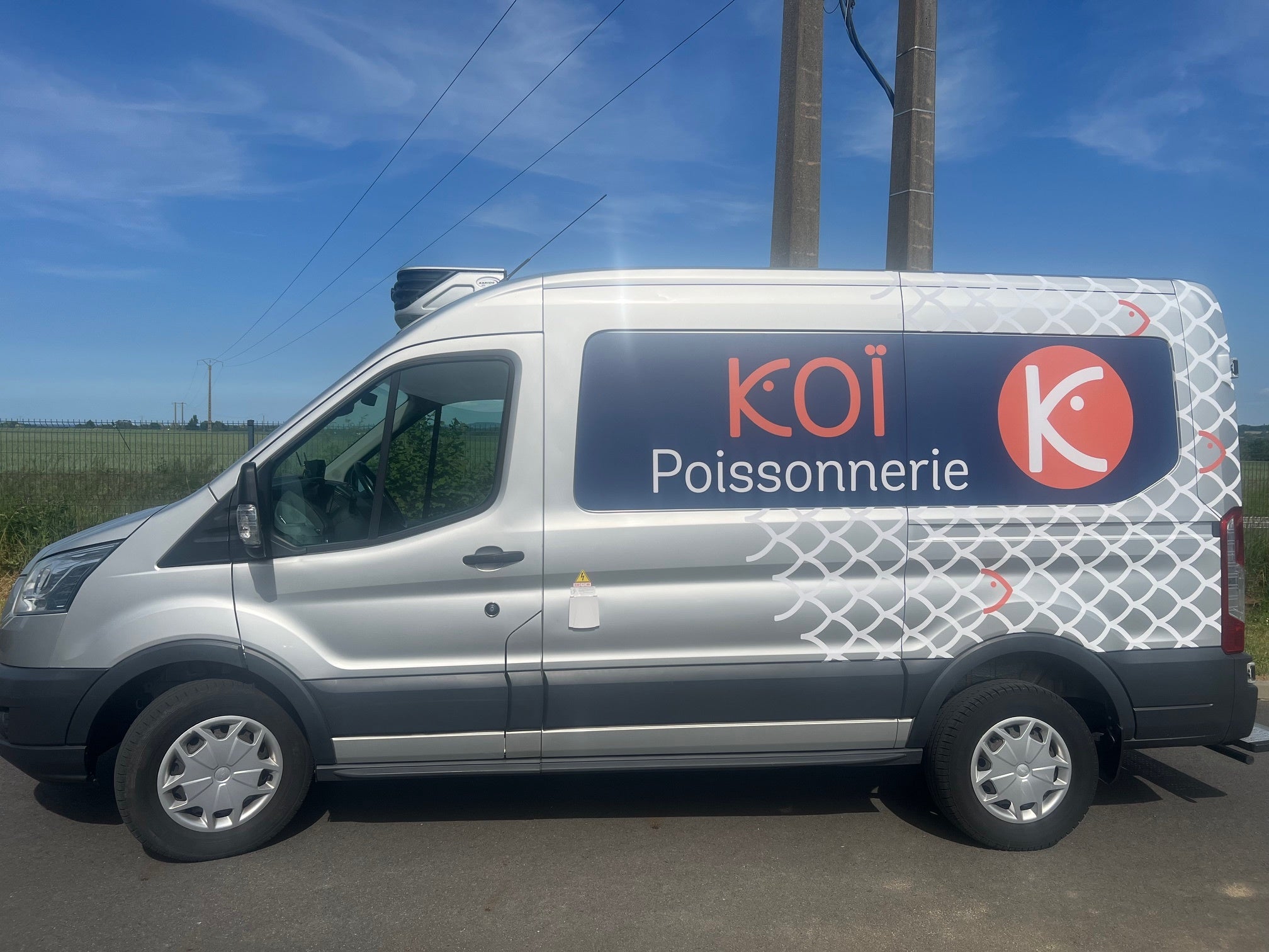 Marquage personnalisé sur véhicule professionnel