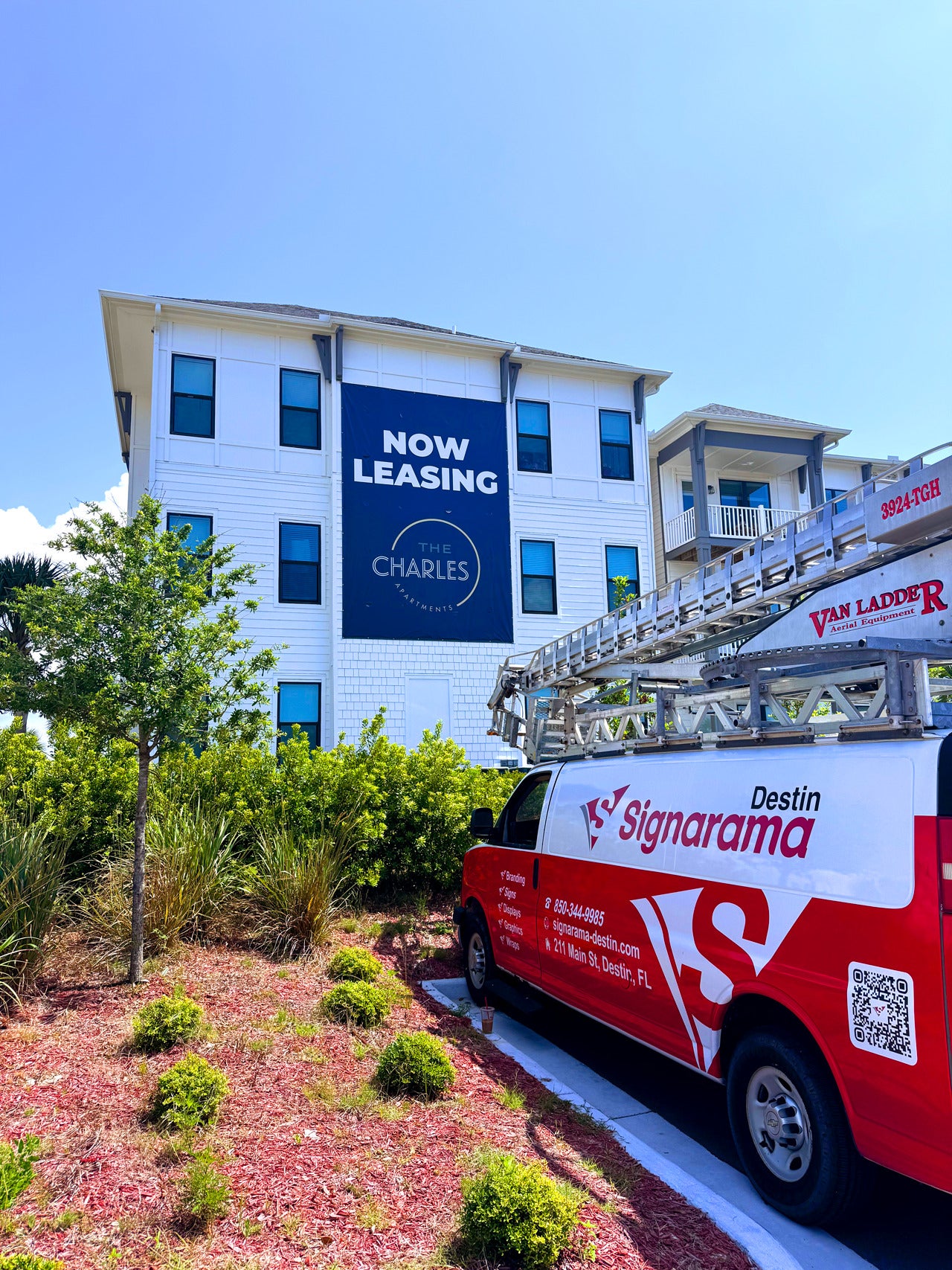 Eye-Catching & Effective: Banner Installations by Signarama Destin