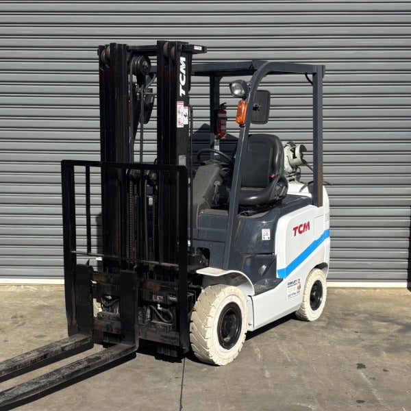 Used TCM LPG Forklift #2275