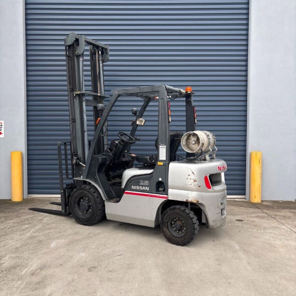 Used Nissan LPG Forklift #W286