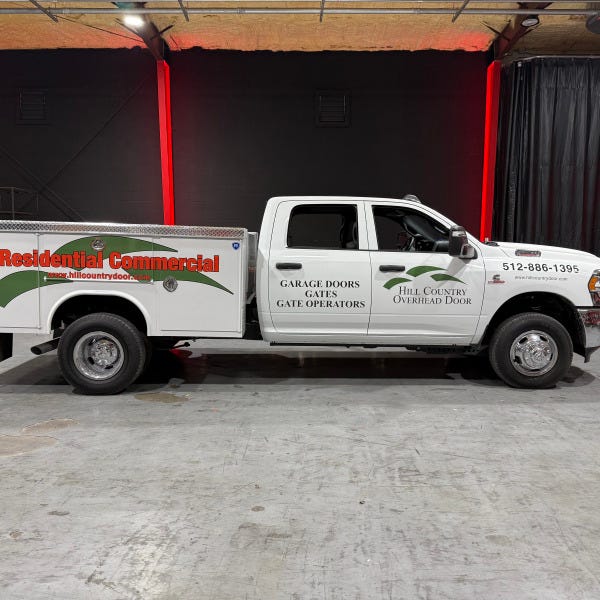 Hill Country Overhead Door_Fleet Graphics_Truck Graphics_Passenger Side