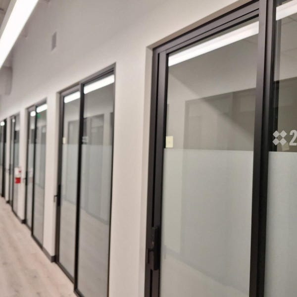 Venture X_Frosted Window Graphics_Rooms