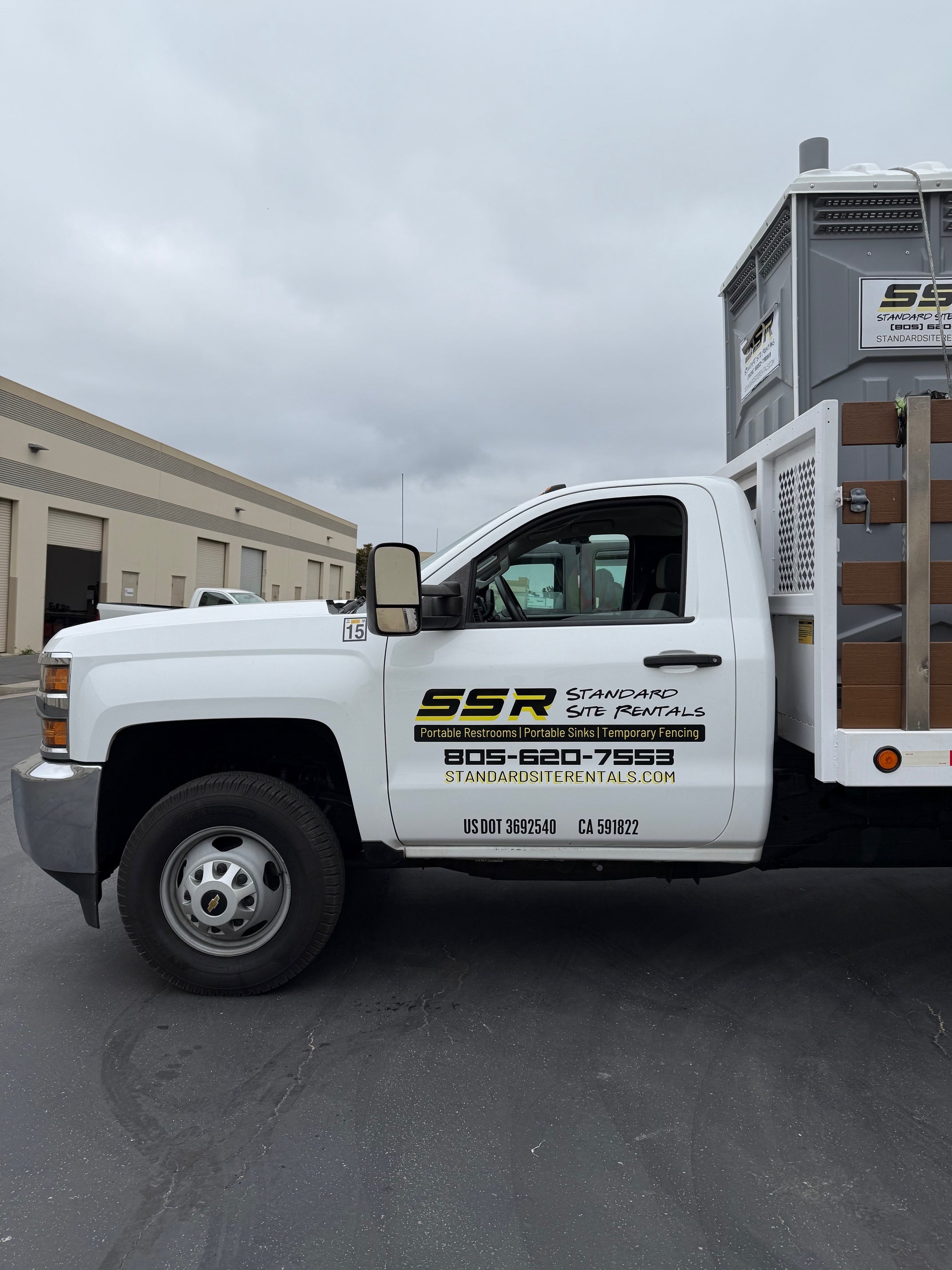 Fleet Vehicle Graphics for Standard Site Rentals – Custom Contour Cut by Signarama