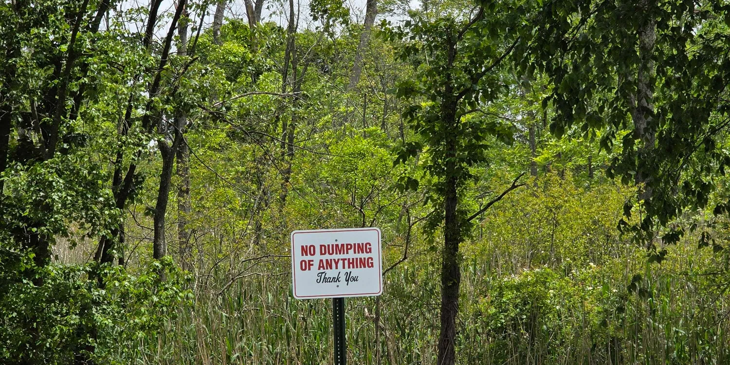 Traffic & Parking Signs