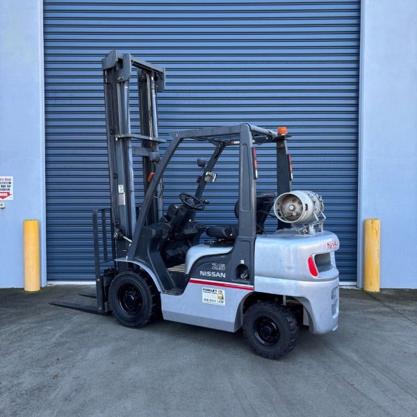 Used Nissan LPG Forklift #W286
