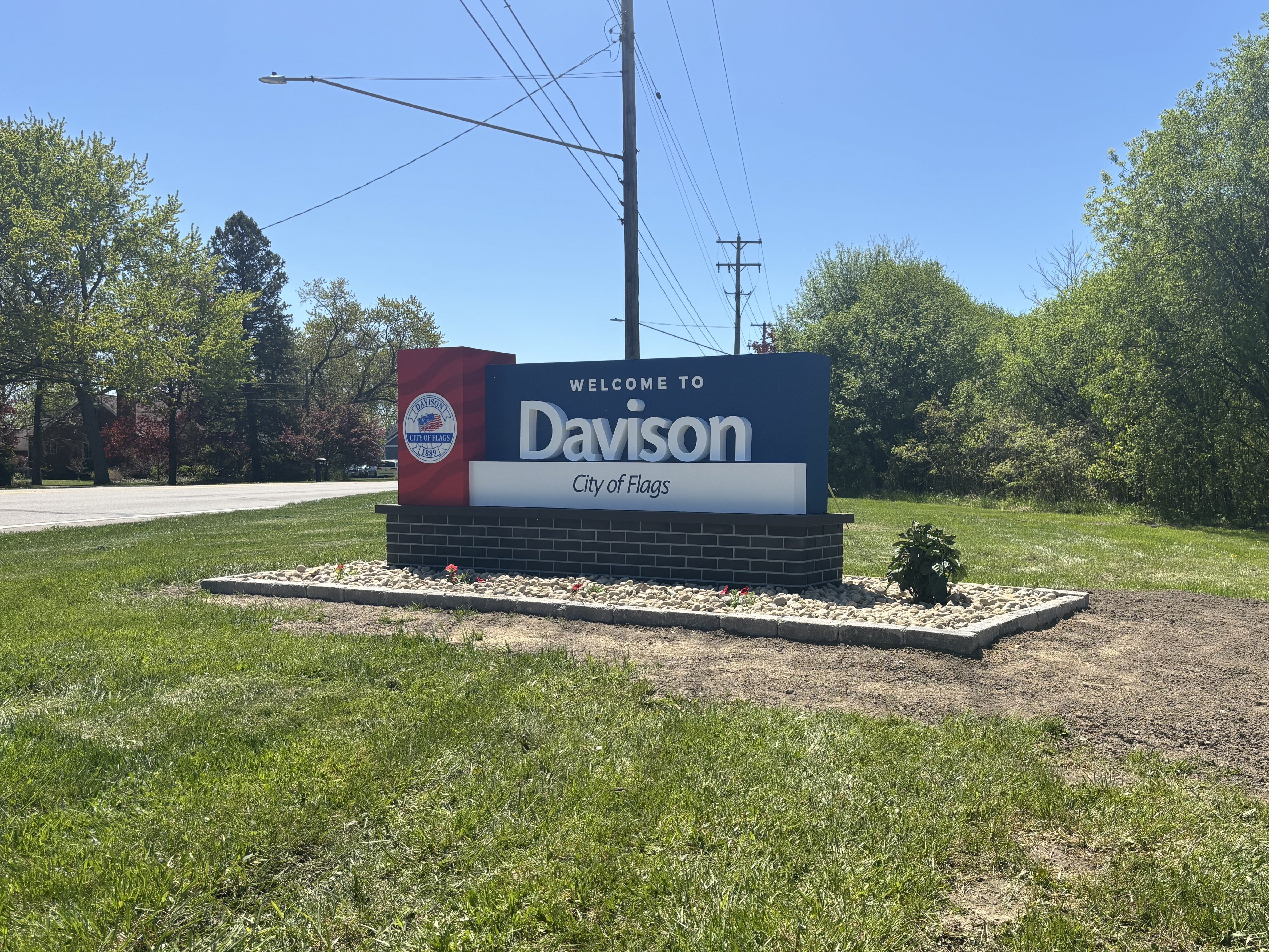 The City of Davison Entrance Monument Signs