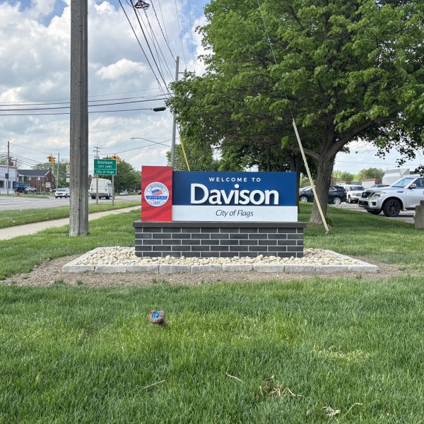 The City of Davison Entrance Monument Signs