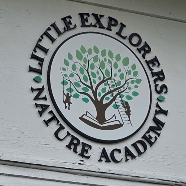Acrylic Signs: The Modern Solution for Standout Business Branding