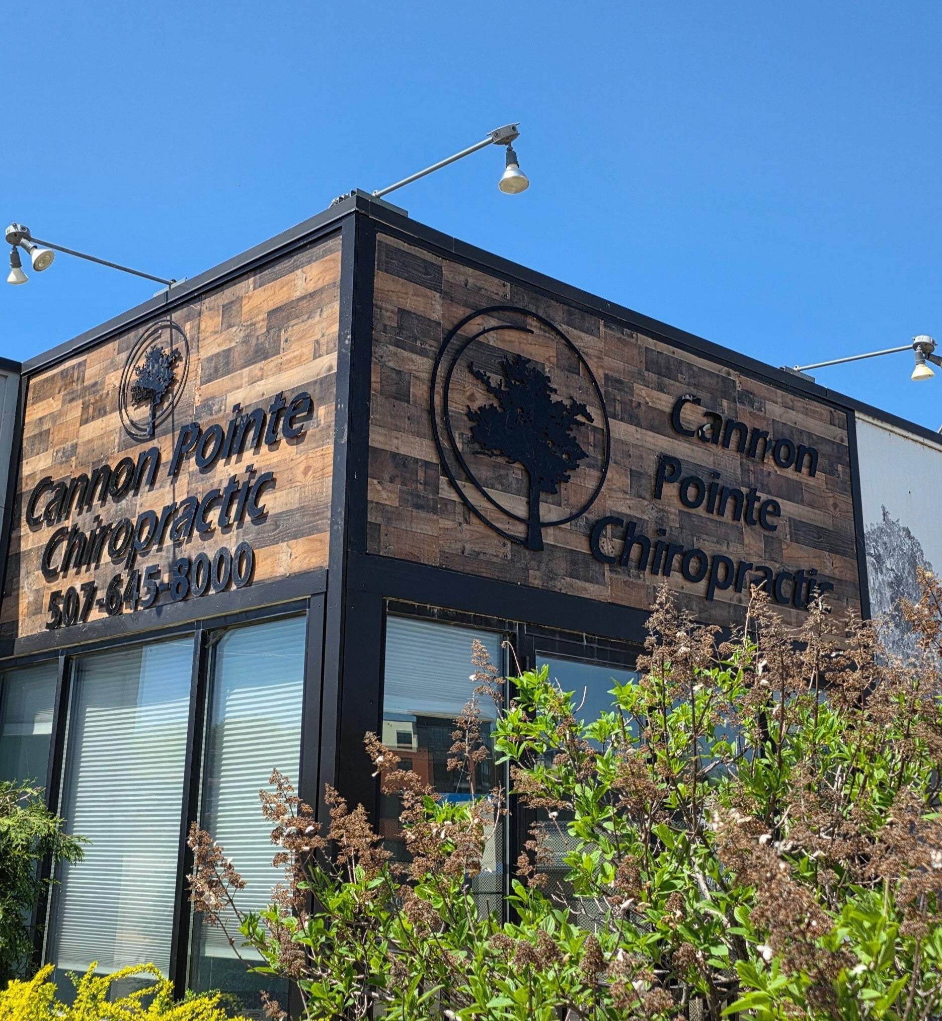 Acrylic Signs: The Modern Solution for Standout Business Branding