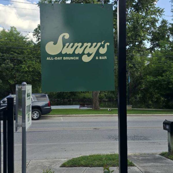 Sunnys All Day Brunch_Exterior Hanging Sign
