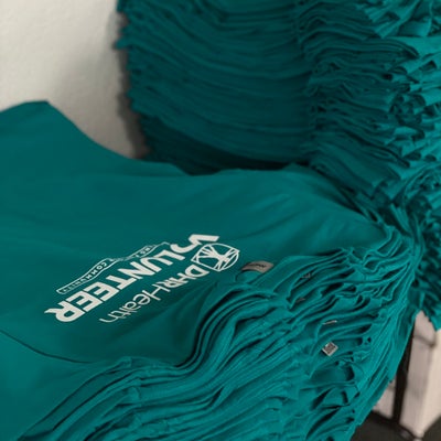 https://cdn.gorilladash.com/images/media/17274145/fully-promoted-usa-screen-printing-shirts-square-684b593449a07.jpg?auto=webp&crop=1%3A1%2Csmart&width=400