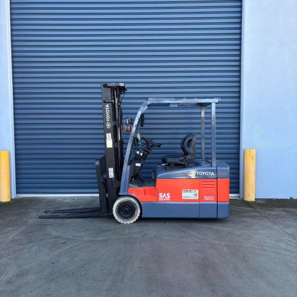 Forklift Clearance Centre - Servicing