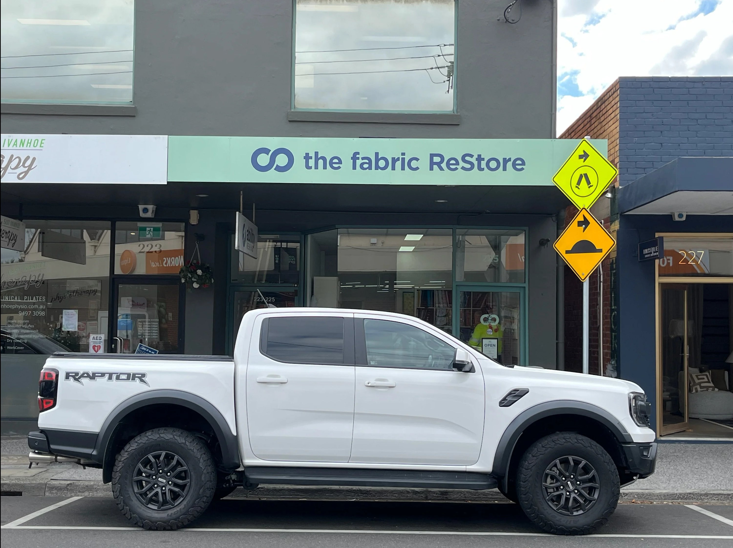 Shop Signage - Community Bank - East Ivanhoe VIC.