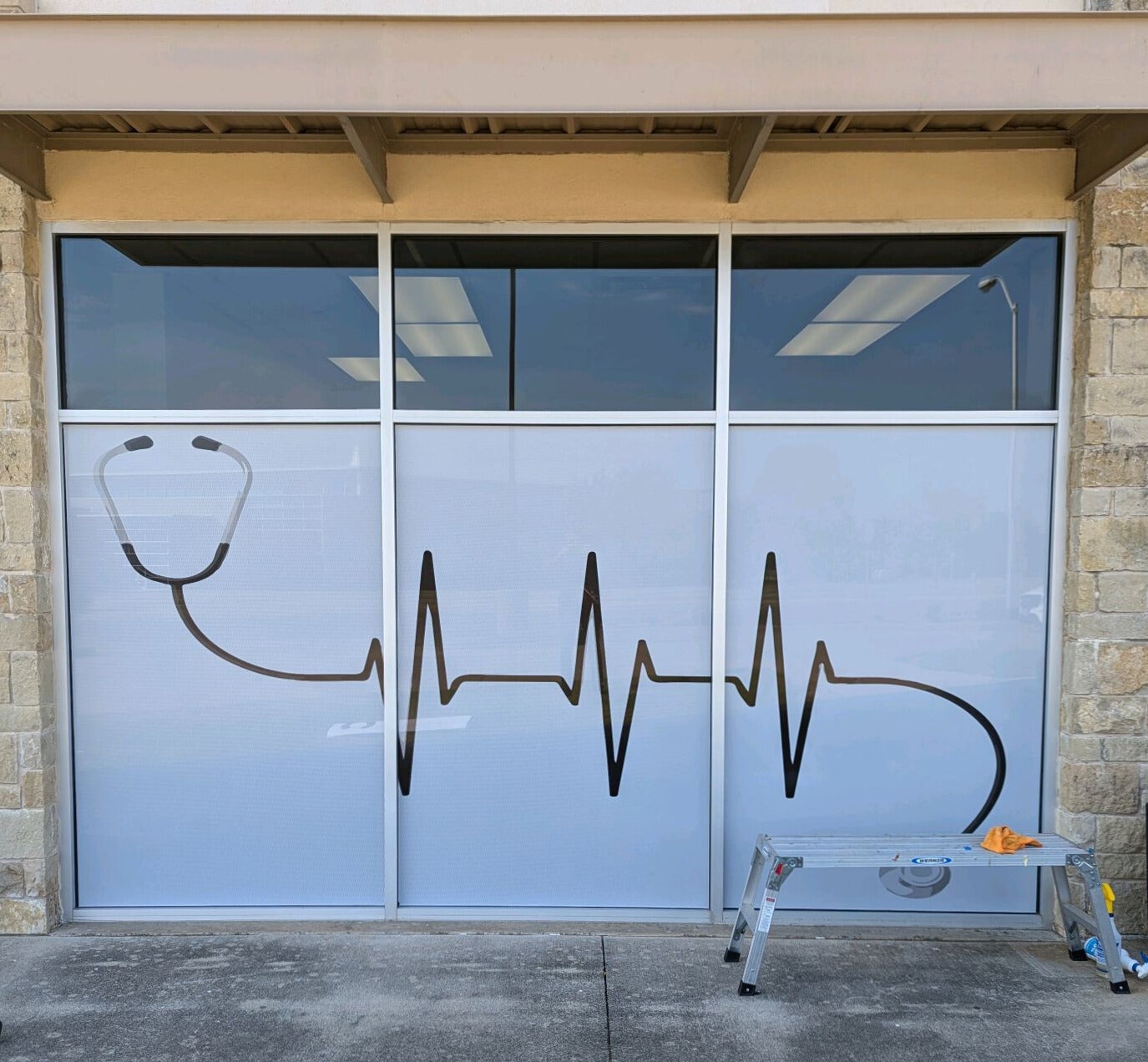 Improving Patient Care with Better Hospital Signage