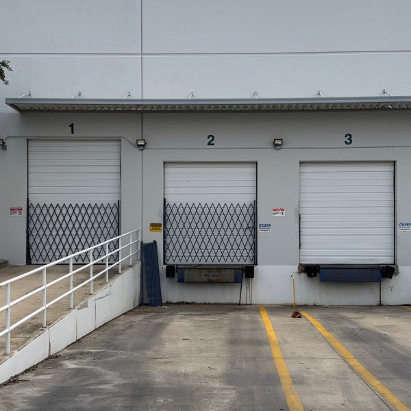 9536 Dock Door Numbers