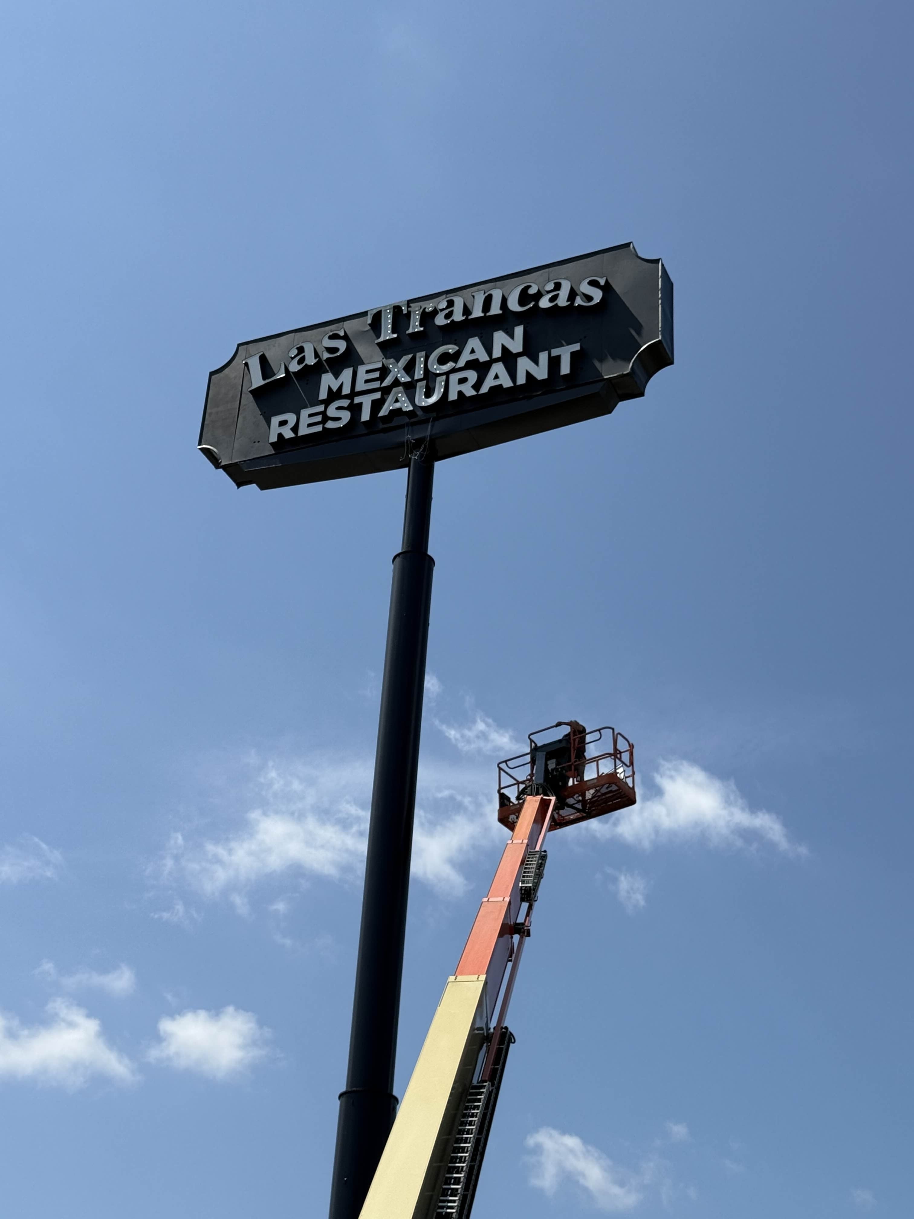 Why your Business Sign is your Best 24/7 Salesperson
