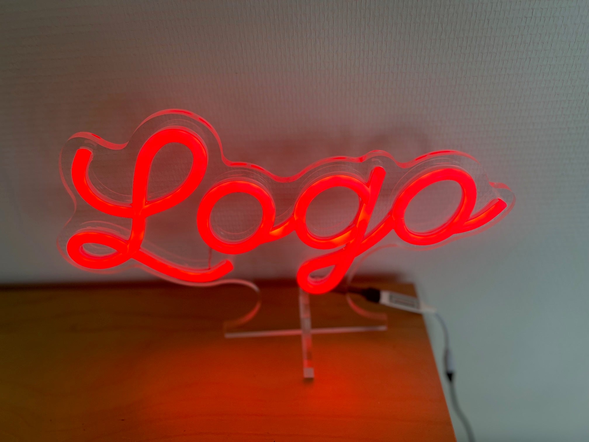 Enseigne néon, à personnaliser selon votre logo, vos couleurs et vos envies