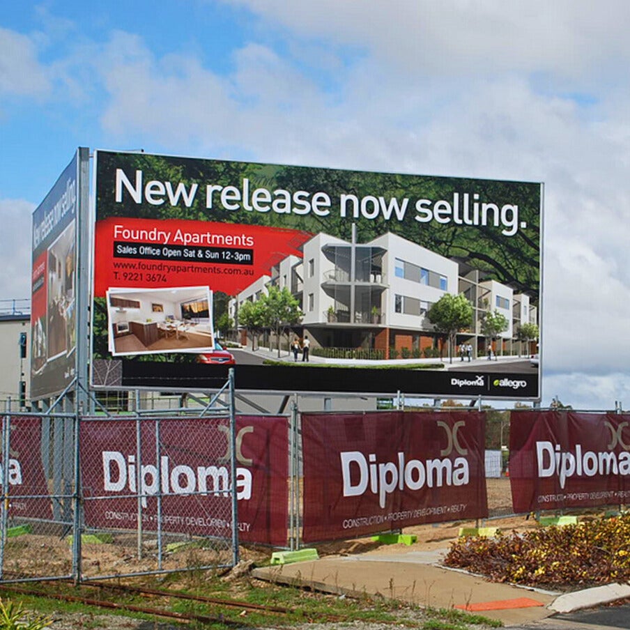 Construction Banners to Promote a New Development