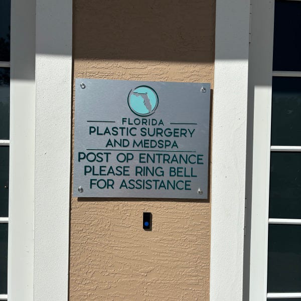 FL Plastic Surgery & Medspa building sign