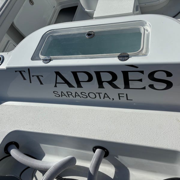 TT Apres boat decal